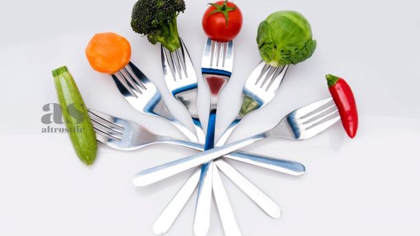 AltroStile • Dieta: il "No diet Day" svela il pensiero degli italiani
