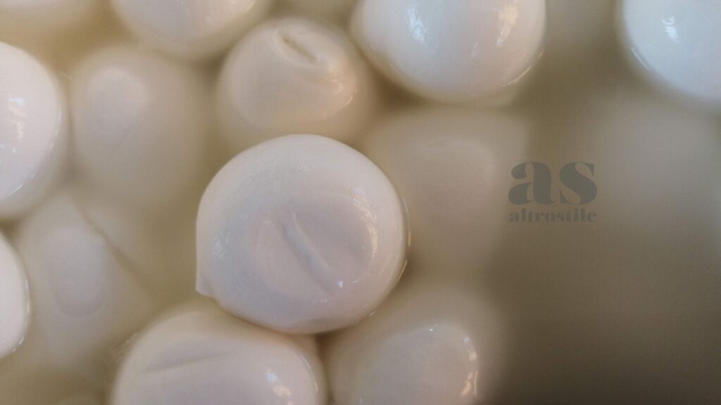 AltroStile • 11 cibi da non conservare in frigorifero