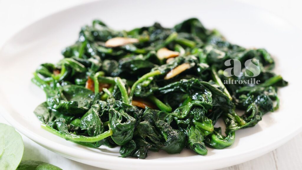 AltroStile • 8 Superfood Primaverili da Integrare nella Dieta