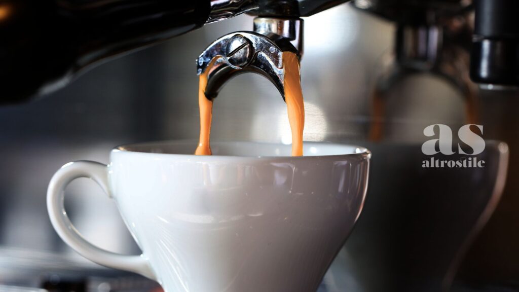 AltroStile • Caffè e disidratazione; sfatiamo un mito con la scienza