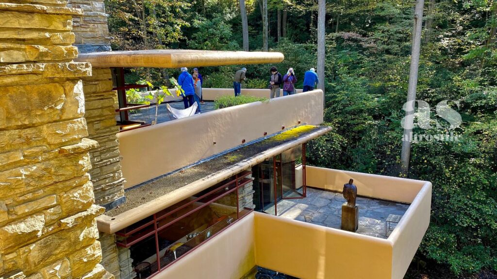 AltroStile • La Casa sulla Cascata: il capolavoro dell’architettura organica