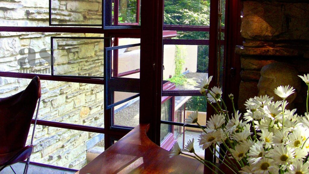 AltroStile • La Casa sulla Cascata: il capolavoro dell’architettura organica
