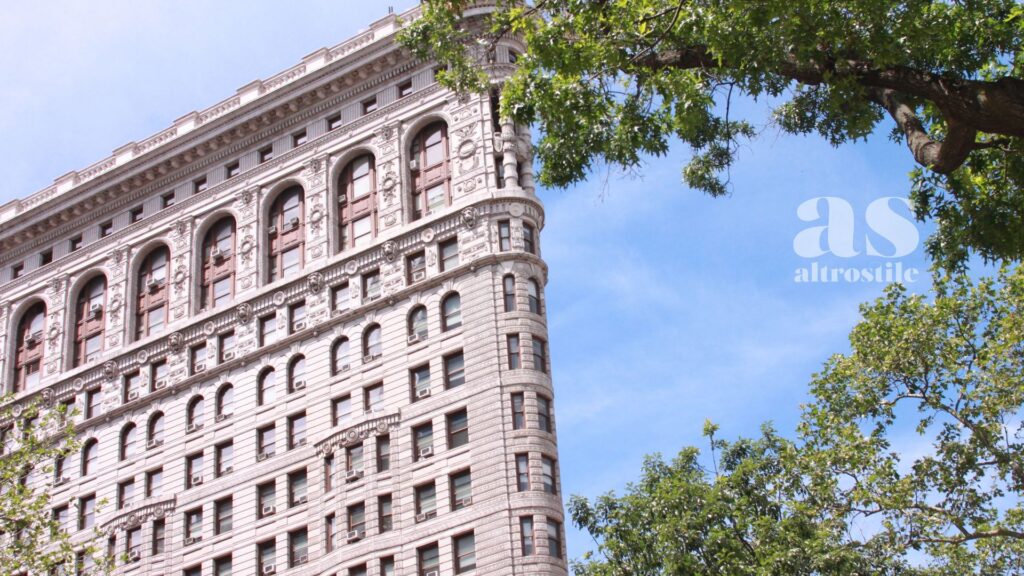 AltroStile • Scopri il Flatiron Building, il grattacielo che sembra un ferro da stiro