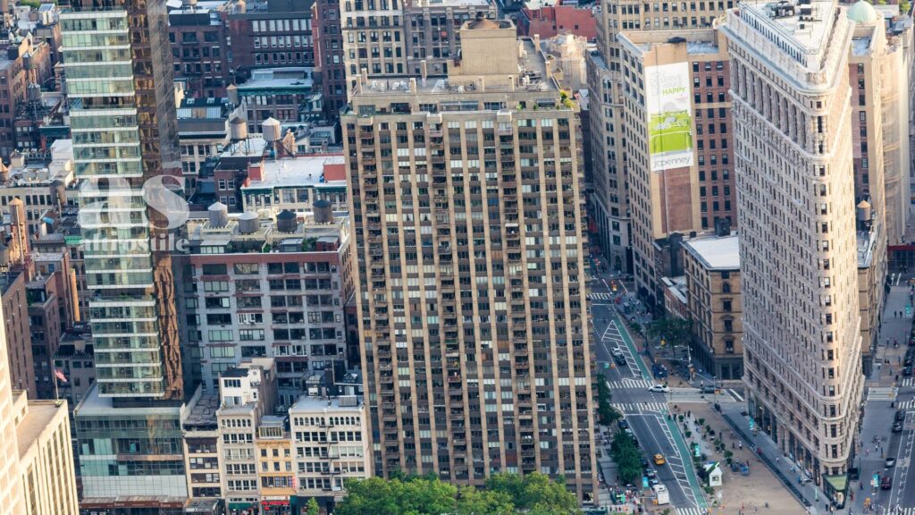AltroStile • Scopri il Flatiron Building, il grattacielo che sembra un ferro da stiro