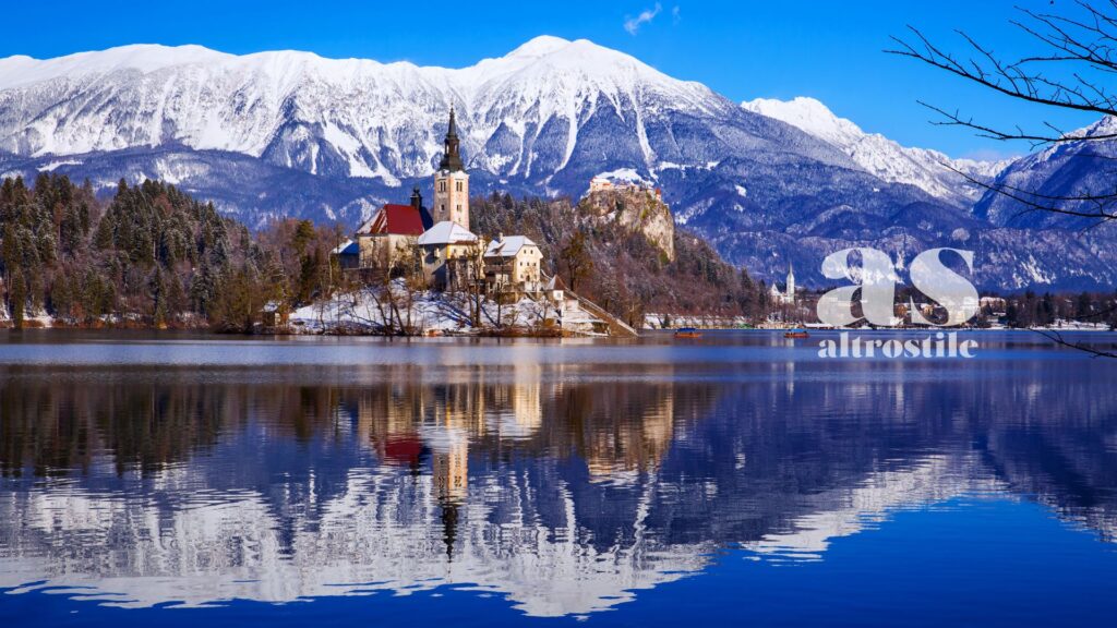 AltroStile • Natale nella Natura: 5 mete per fuggire dal caos (e rigenerarsi) AltroStile • Natale nella Natura: 5 mete per fuggire dal caos (e rigenerarsi)