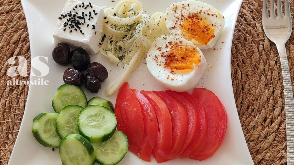 AltroStile • Mangi la stessa colazione tutti i giorni: noia o strategia vincente? AltroStile • Mangi la stessa colazione tutti i giorni: noia o strategia vincente?