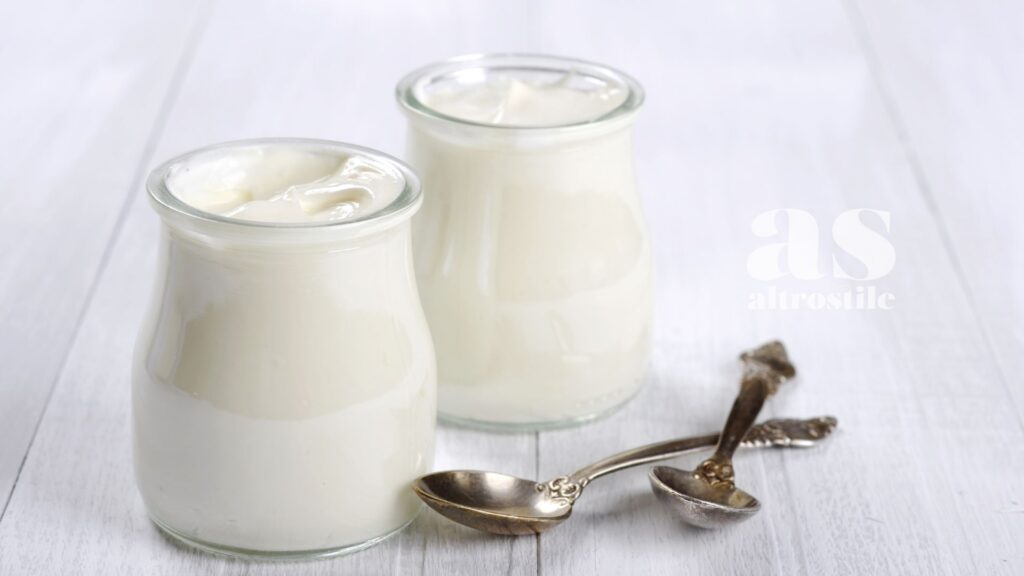 AltroStile • Yogurt Greco: 9 motivi per mangiarlo (quasi) ogni giorno AltroStile • Yogurt Greco: 9 motivi per mangiarlo (quasi) ogni giorno