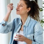 AS • Yogurt Greco: 9 motivi per mangiarlo (quasi) ogni giorno Yogurt Greco