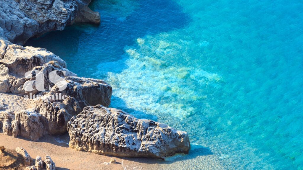 AltroStile • Albania, "Rinascita Economica" reale: perché i capitali globali scommettono ora sul Paese delle Aquile AltroStile • Albania, "Rinascita Economica" reale: perché i capitali globali scommettono ora sul Paese delle Aquile