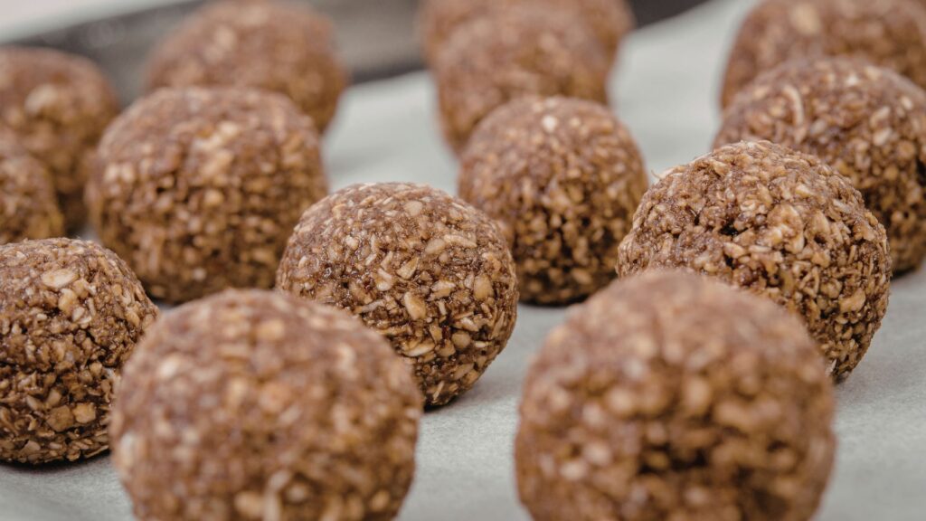 AltroStile • Ossa forti senza latte: 8 snack ricchi di calcio che i nutrizionisti consigliano AltroStile • Ossa forti senza latte: 8 snack ricchi di calcio che i nutrizionisti consigliano