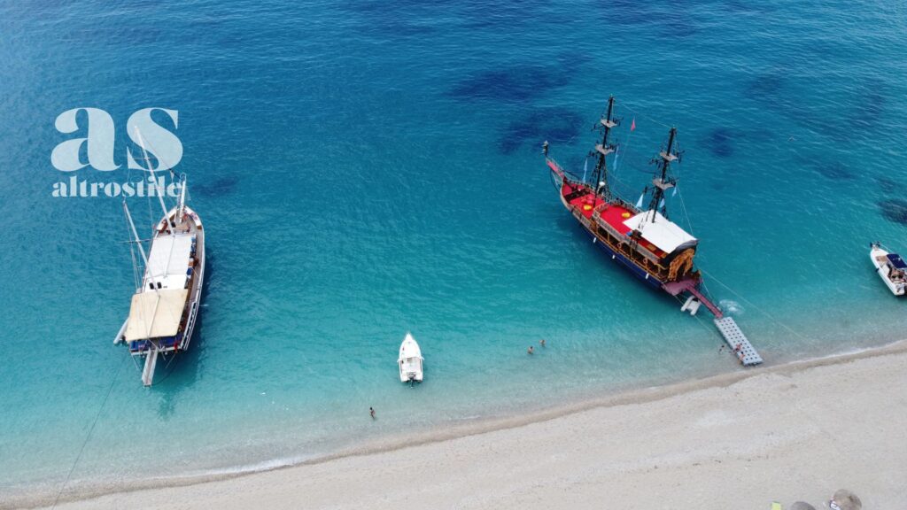 AS • Riviera Albanese 2026: da segreto low-cost a destinazione d'élite del Mediterraneo AS • Riviera Albanese 2026: da segreto low-cost a destinazione d'élite del Mediterraneo