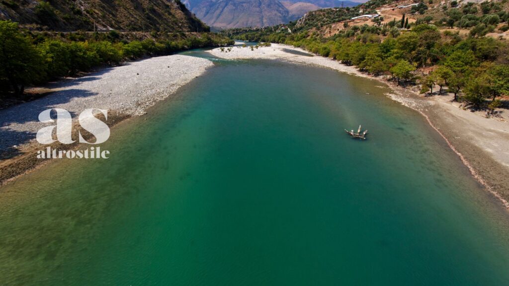AS • Albania e benessere: terme a cielo aperto, natura selvaggia e un mare Adriatico da scoprire AS • Albania e benessere: terme a cielo aperto, natura selvaggia e un mare Adriatico da scoprire