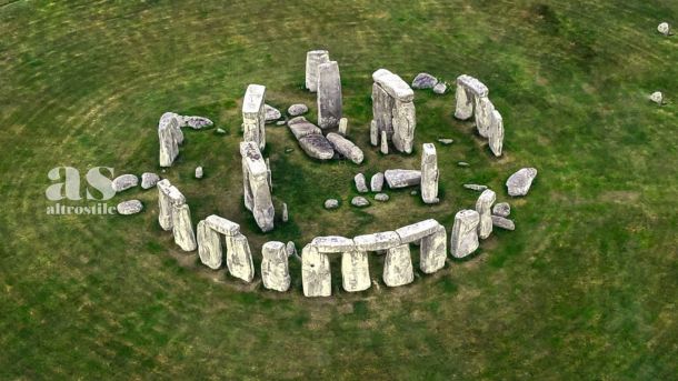 AS &bull; Stonehenge: fu un antico calendario megalitico?