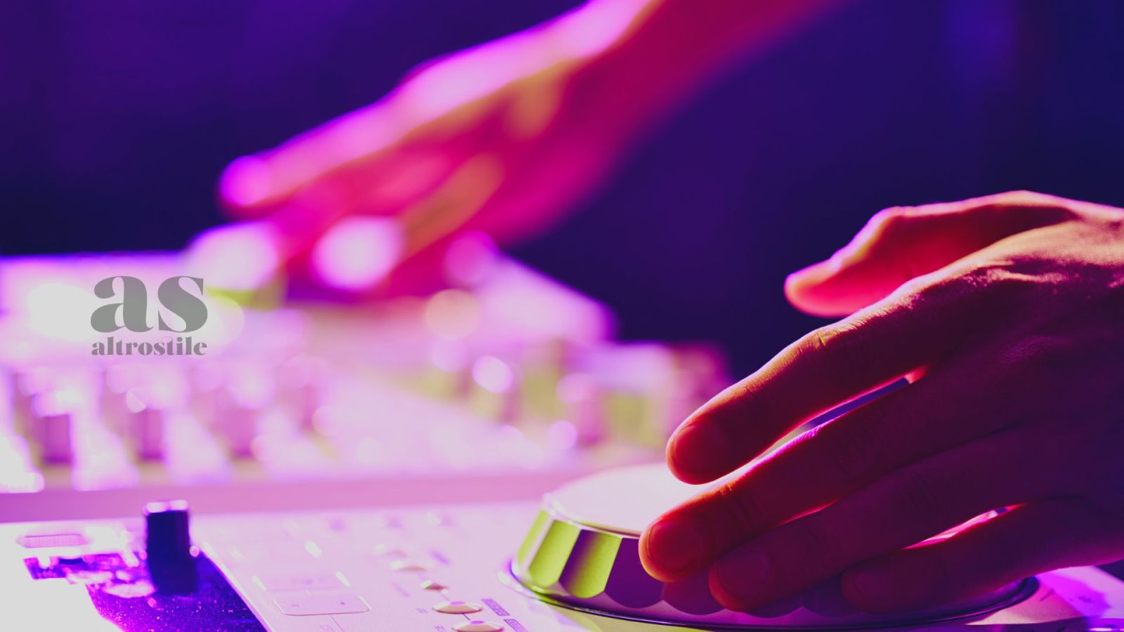 AS • "Mixed by Erry": il nuovo film di Sidney Sibilia Mixed by Erry