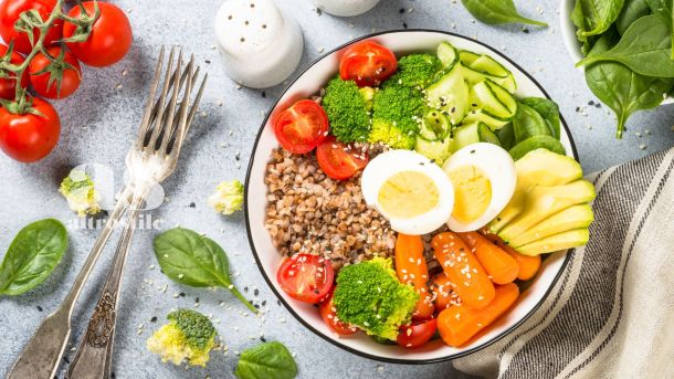 AS • Salute e Benessere La Regola del Piatto