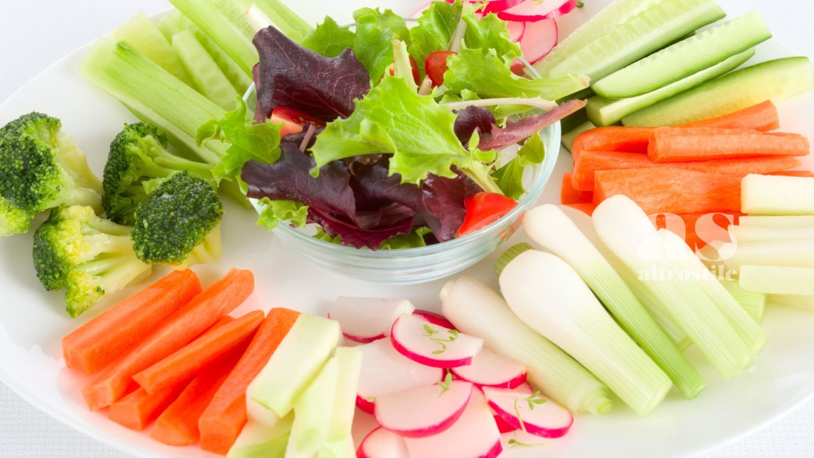 AS • Verdure Crude: Alleate Potenti contro Infiammazione verdure crude